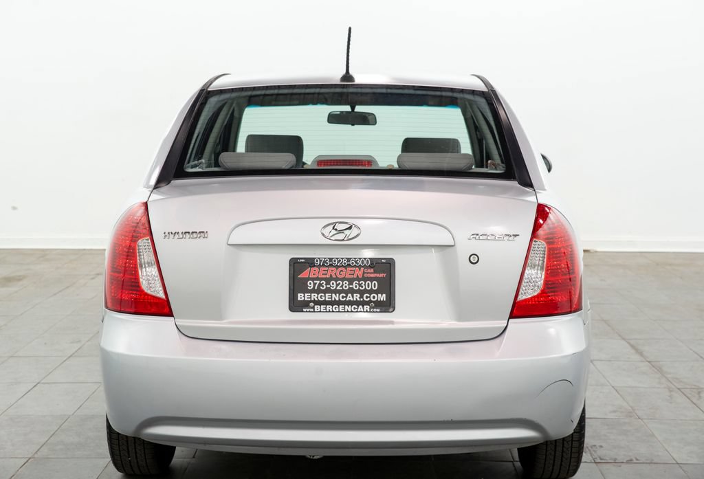 Used 2009 Hyundai Accent GLS w/ Popular Equipment Pkg 5 FWD image 10