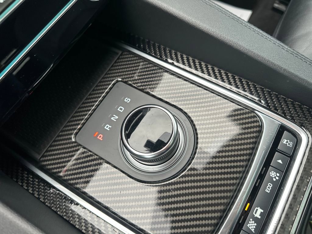 Used 2020 Jaguar F-PACE Prestige image 26