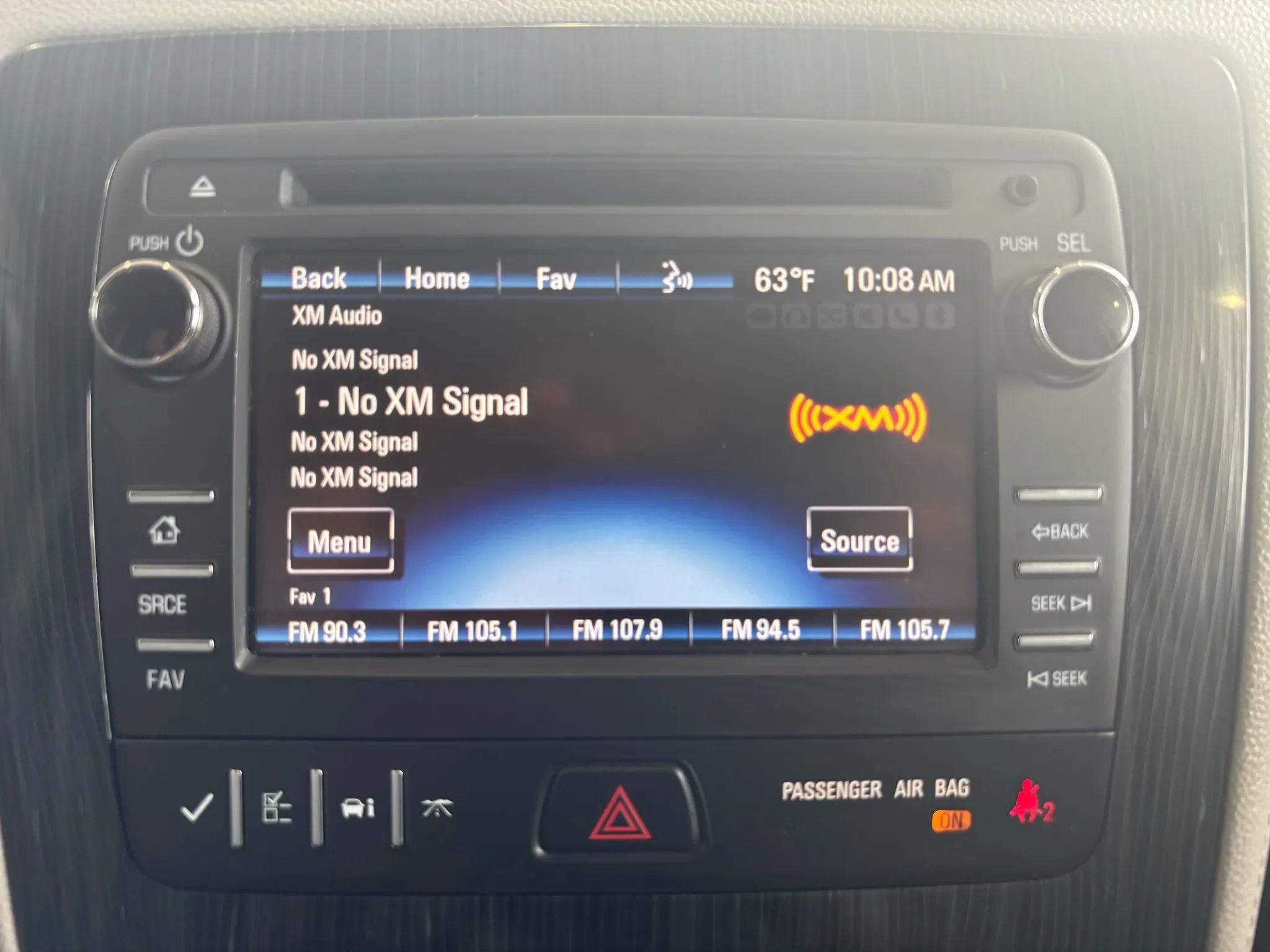 Used 2015 Chevrolet Traverse LT w/ Style and Technology Package image 15