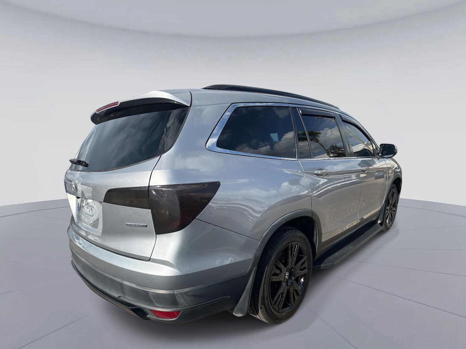 Used 2021 Honda Pilot Special Edition image 3