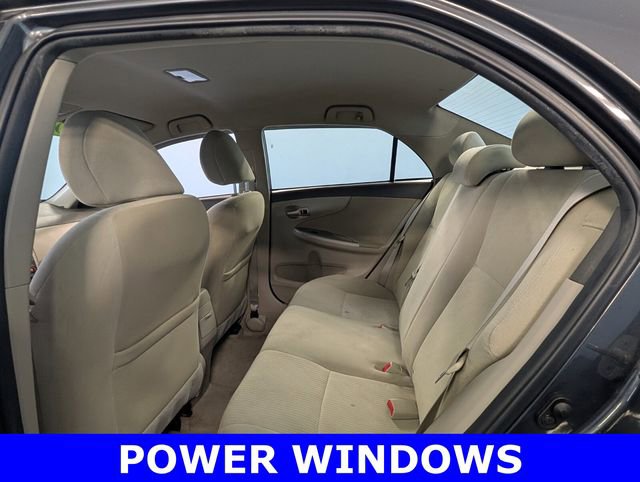 Used 2010 Toyota Corolla LE image 7