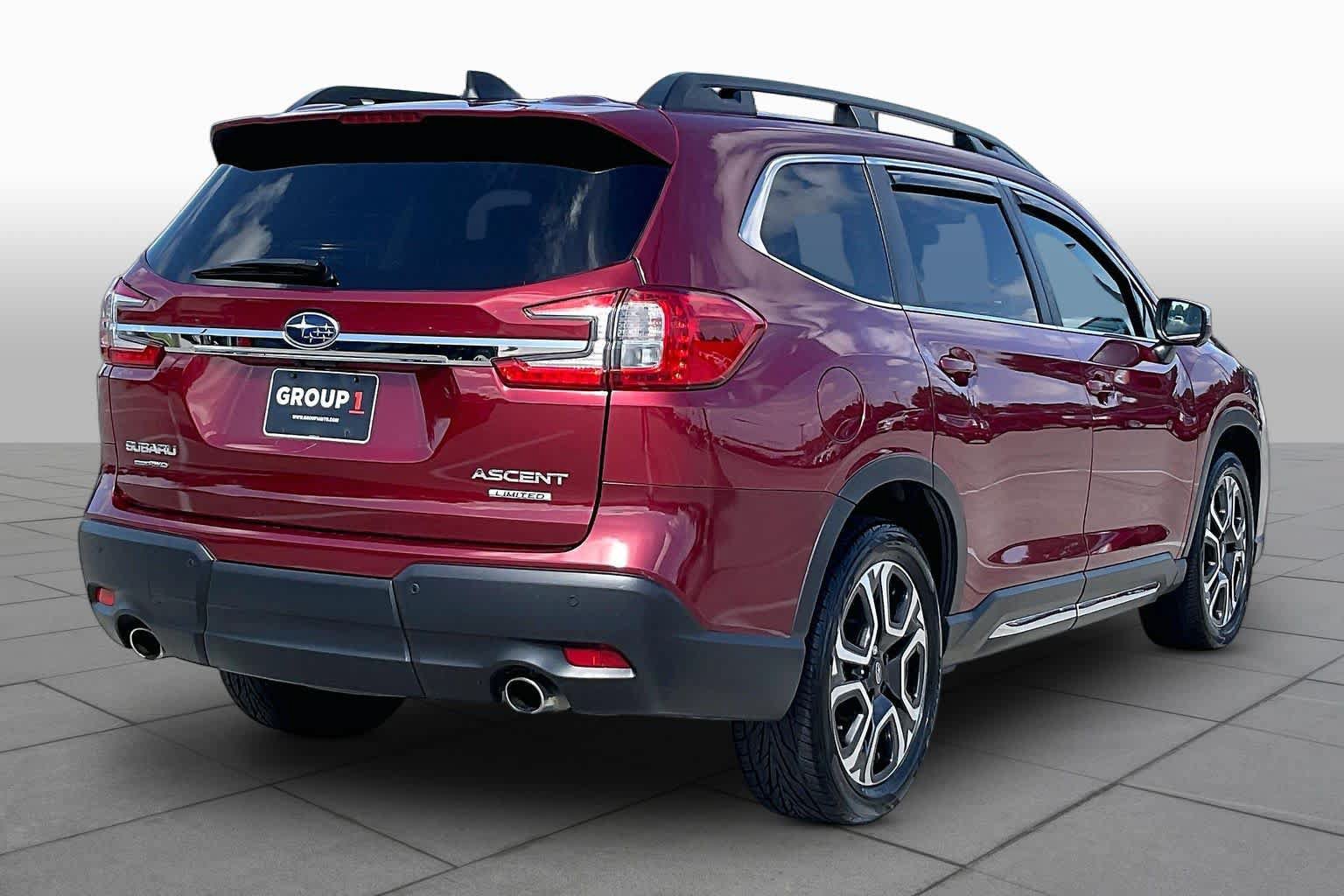 Used 2023 Subaru Ascent Limited w/ Technology Package AWD/4WD image 13