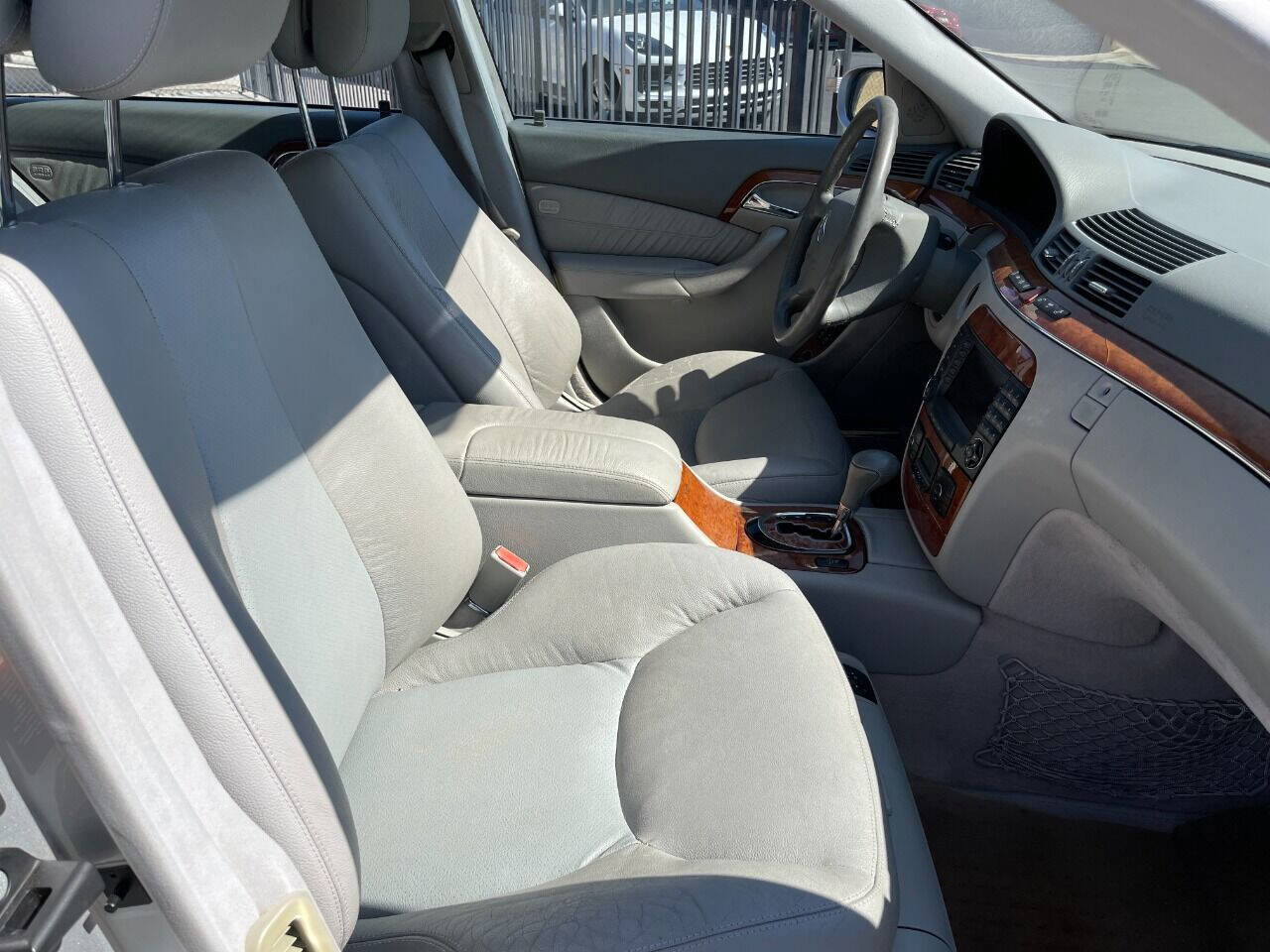 Used 2006 Mercedes-Benz S 350 image 12