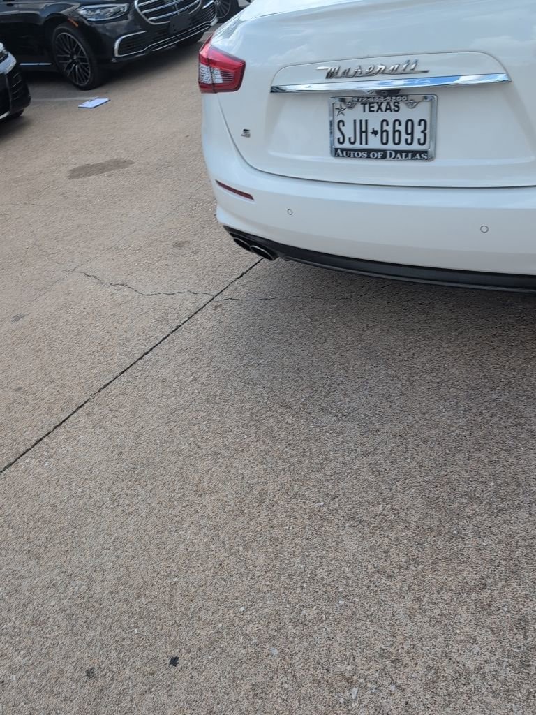 Used 2018 Maserati Ghibli S image 25