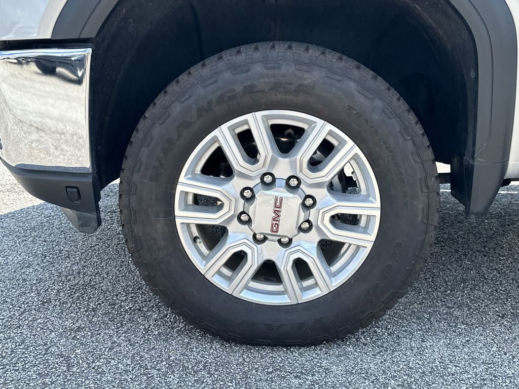 Used 2022 GMC Sierra 2500 SLT image 11