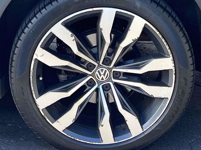 Used 2020 Volkswagen Tiguan SEL Premium R-Line w/ 3rd Row Seat Package image 12