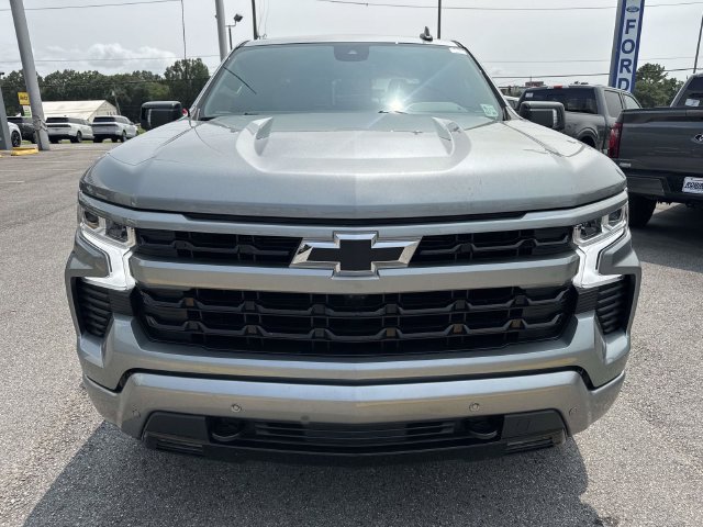 Used 2024 Chevrolet Silverado 1500 RST w/ Convenience Package II AWD/4WD image 2