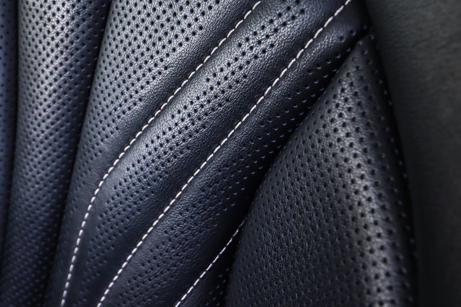 Used 2016 Lexus RC F image 39