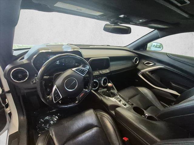 Used 2016 Chevrolet Camaro SS RWD image 17