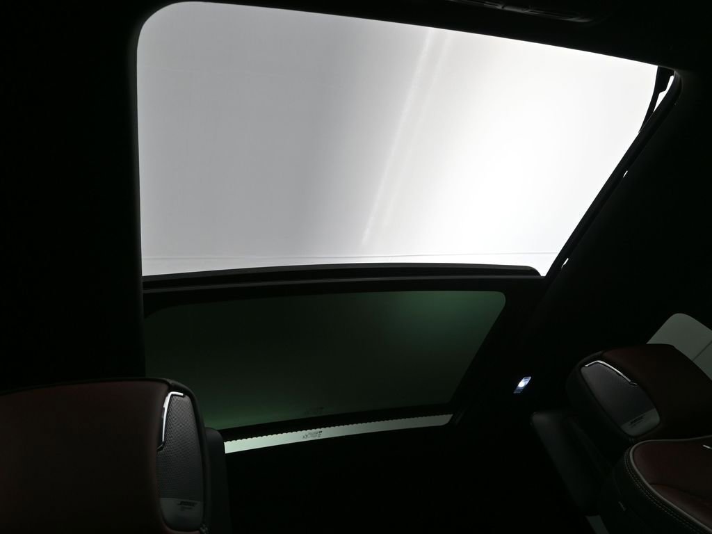 Used 2023 GMC Yukon Denali Ultimate image 27