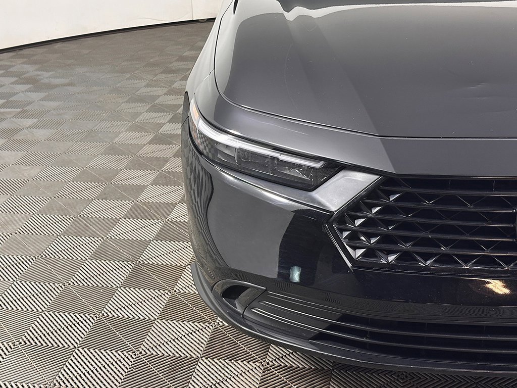 Used 2023 Honda Accord Sport image 12