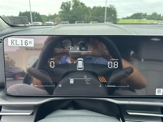 New 2026 Kia Sportage EX AWD/4WD image 10