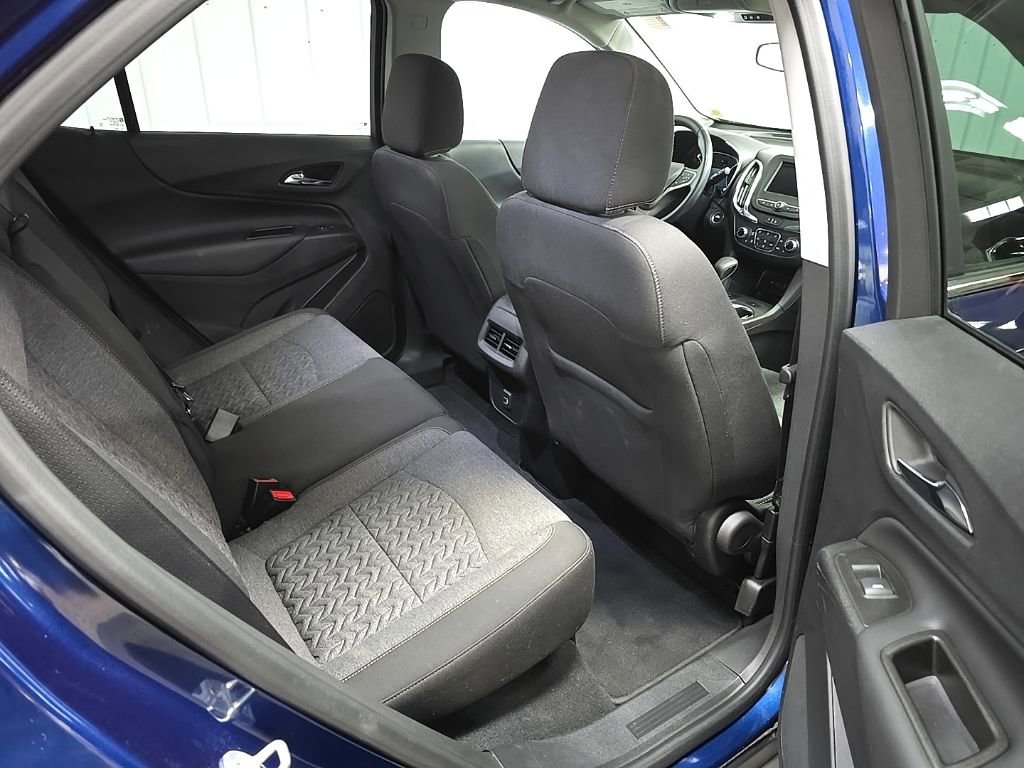Used 2023 Chevrolet Equinox LT image 17