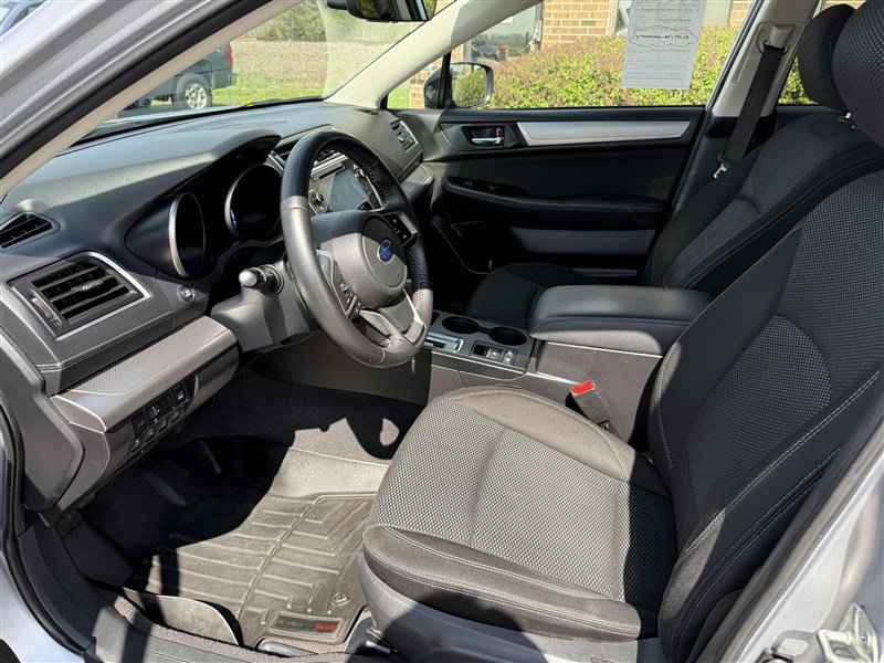 Used 2018 Subaru Outback 2.5i Premium AWD/4WD image 5