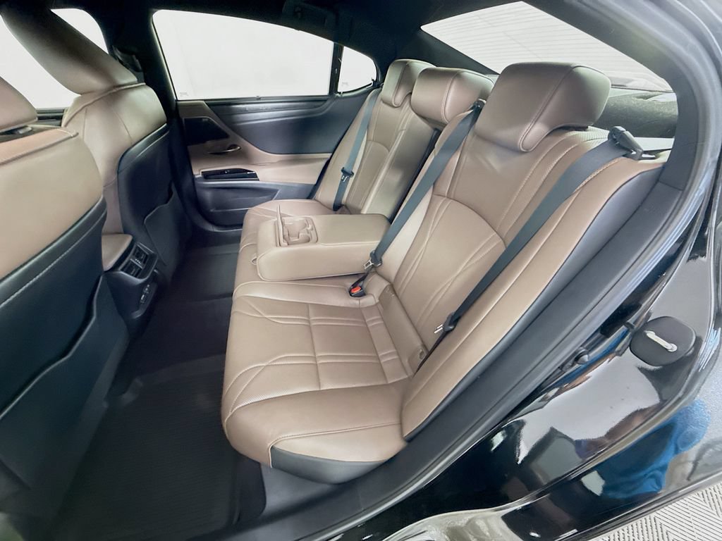 Certified 2023 Lexus ES 350 Ultra Luxury w/ Accessory Package (Z2) FWD image 26