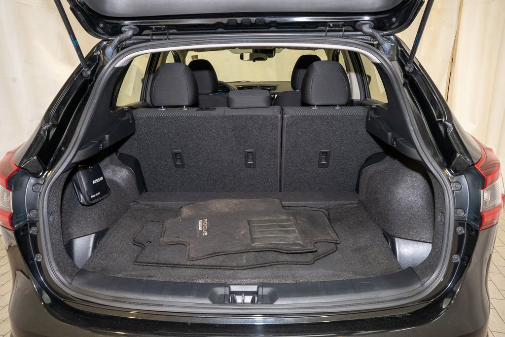 Used 2020 Nissan Rogue Sport S w/ Appearance Package image 5