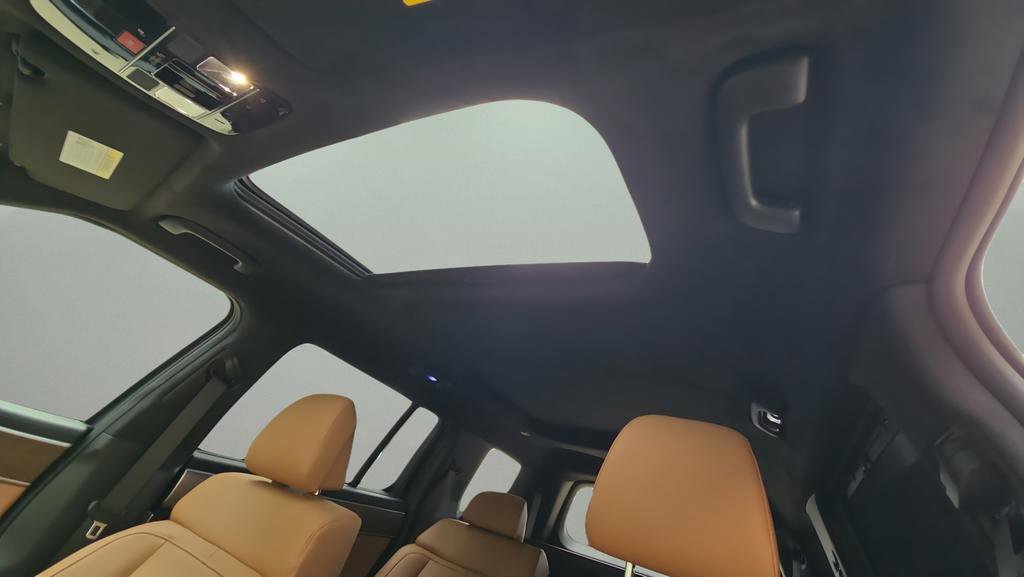 New 2026 Hyundai Santa Fe Calligraphy AWD/4WD image 9