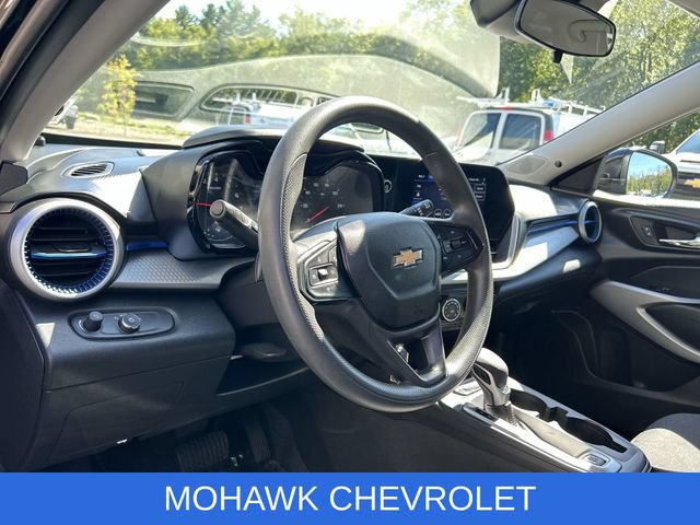 Certified 2024 Chevrolet Trax LS w/ LS Convenience Package FWD image 10