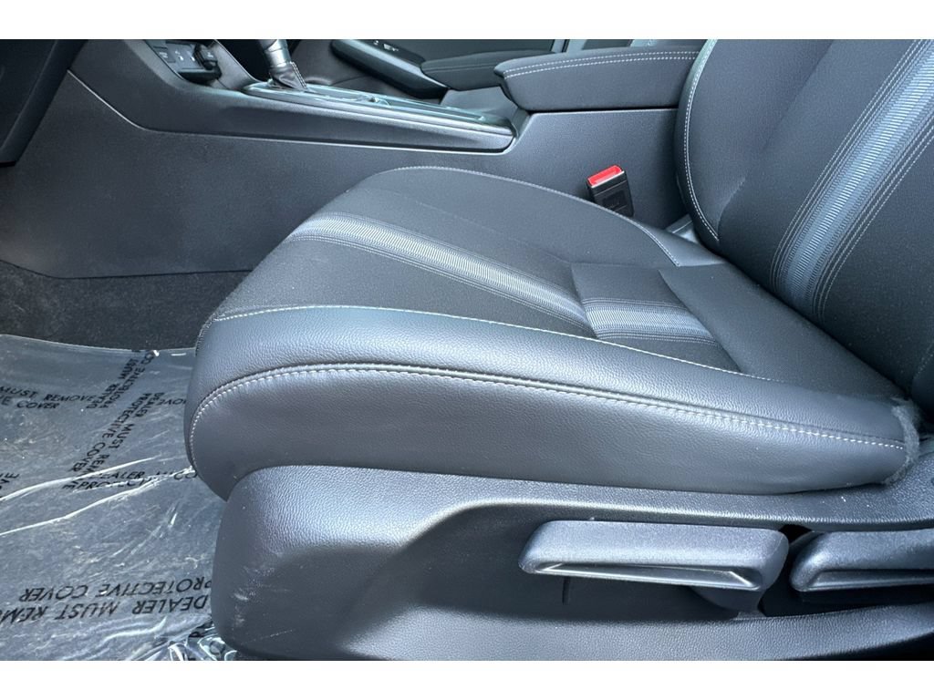 Used 2025 Honda Civic Sport image 13