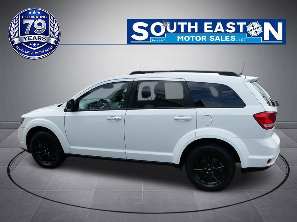 Used 2019 Dodge Journey SE w/ Connectivity Group FWD image 8