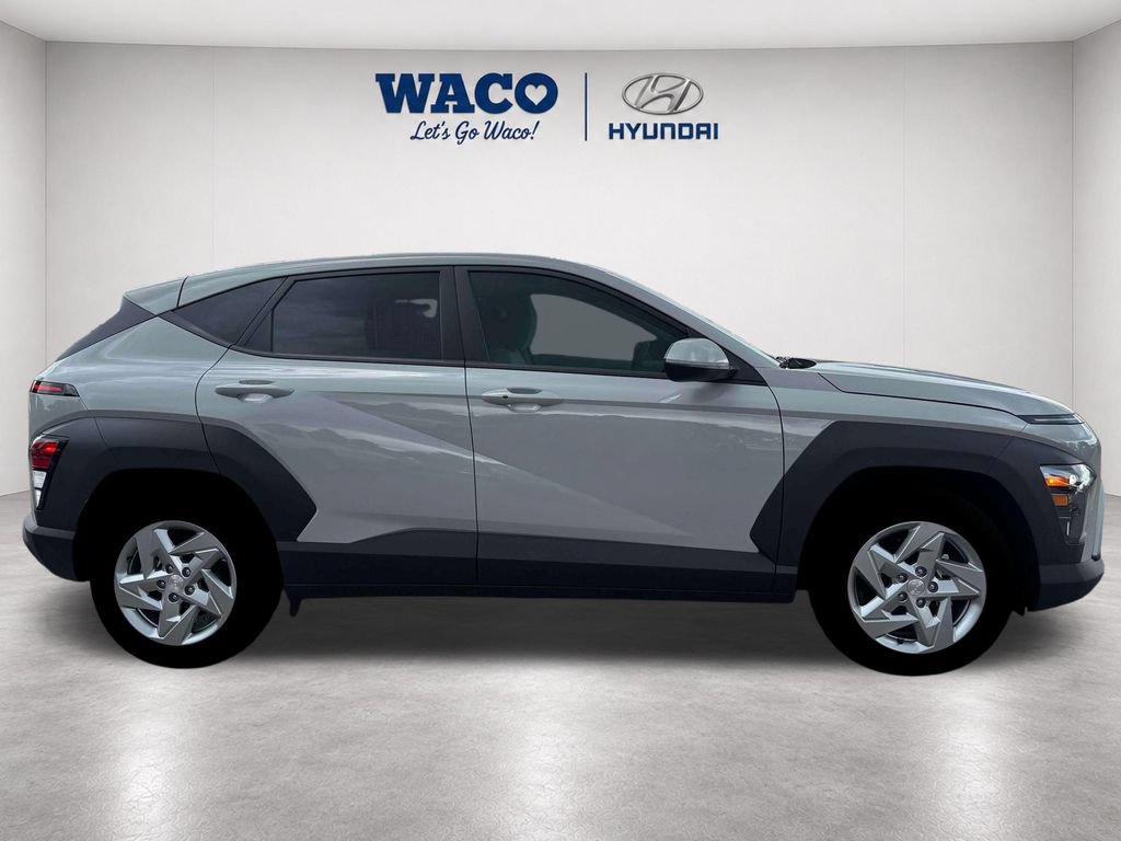 Used 2026 Hyundai Kona SE FWD image 11