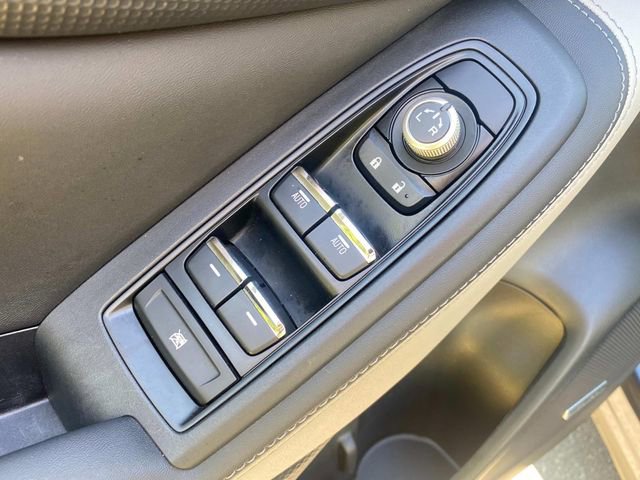 Used 2023 Subaru Forester Limited AWD/4WD image 13