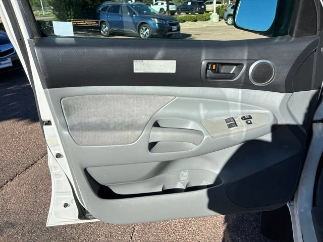 Used 2008 Toyota Tacoma 4x4 Access Cab V6 w/ TRD Off-Road Pkg #2 image 8