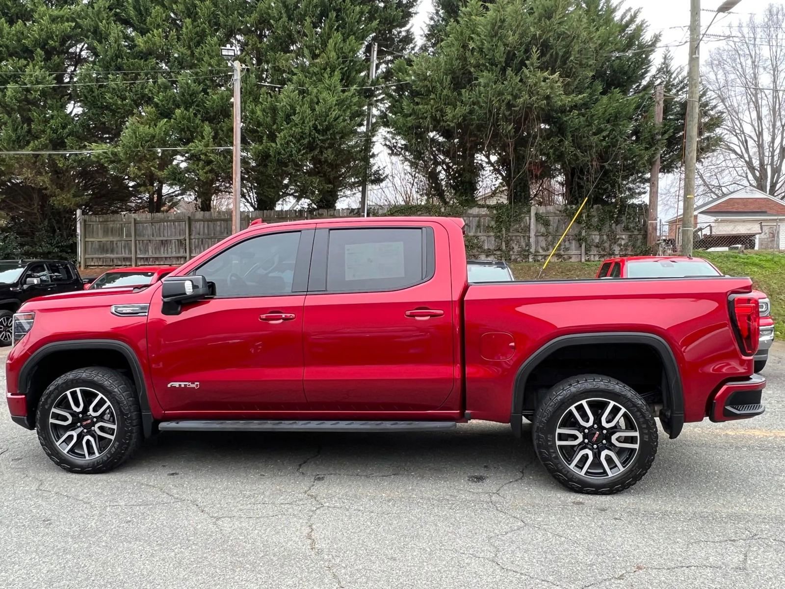 Used 2023 GMC Sierra 1500 AT4 w/ AT4 Premium Package image 7