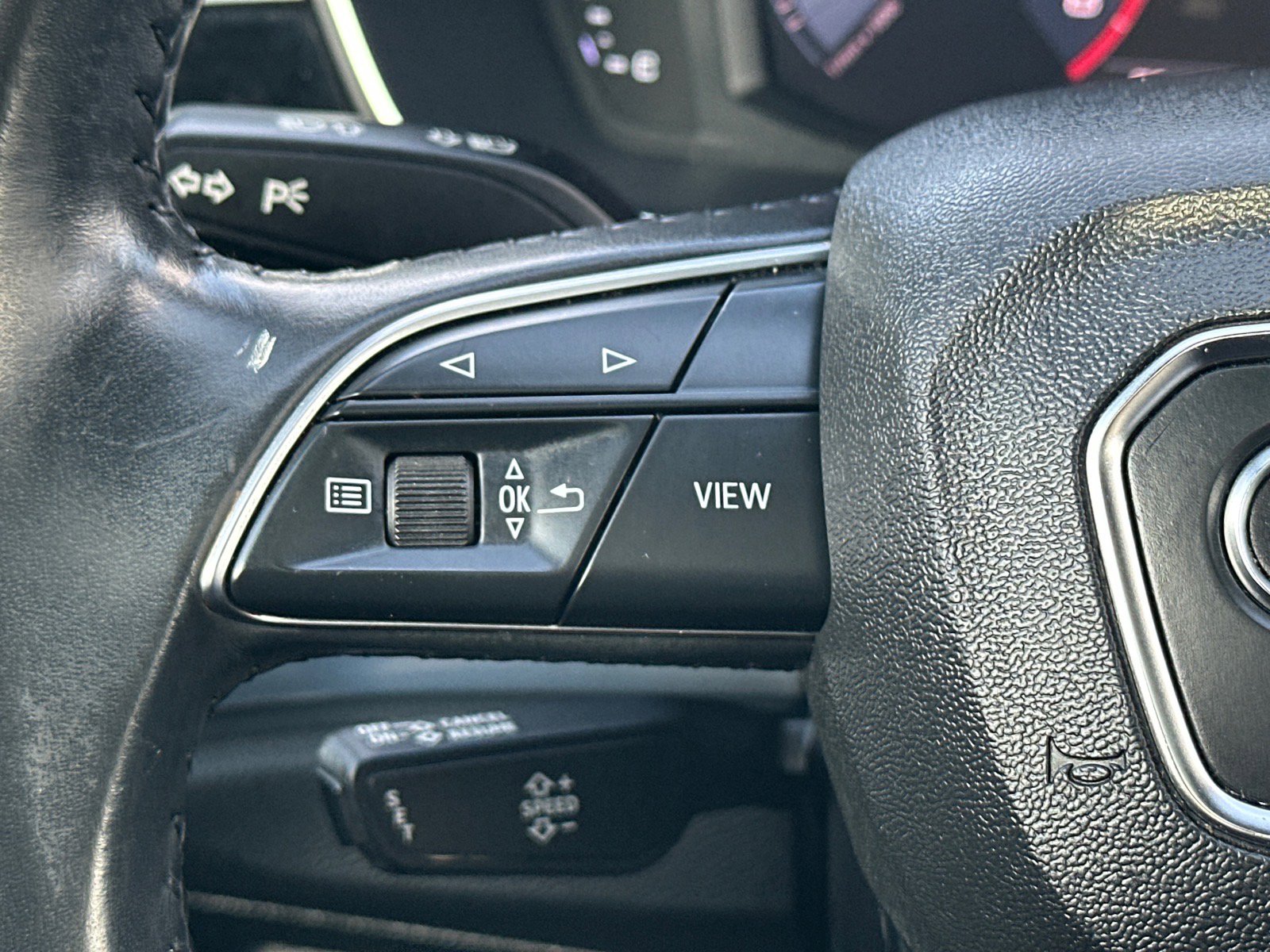 Used 2019 Audi Q3 2.0T Premium AWD/4WD image 11