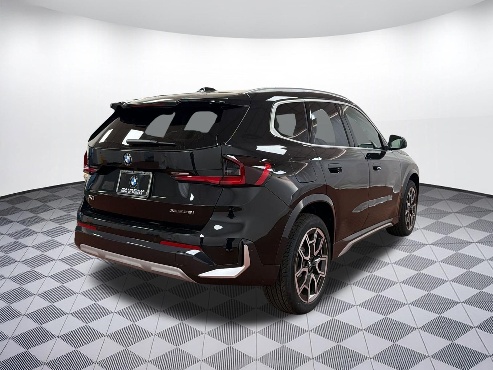 Used 2026 BMW X1 xDrive28i w/ Convenience Package AWD/4WD image 9