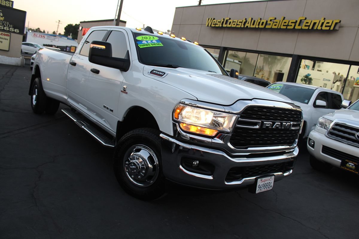 Used 2023 RAM 3500 Big Horn w/ Level 1 Equipment Group AWD/4WD image 36