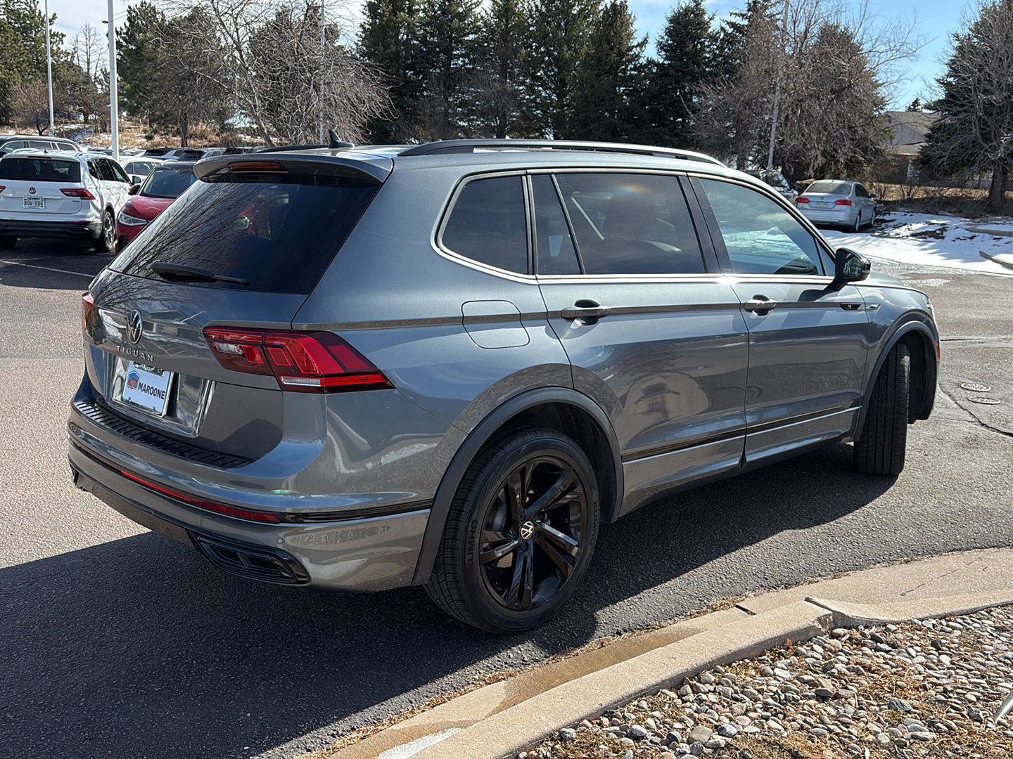 Used 2023 Volkswagen Tiguan SE R-Line image 6