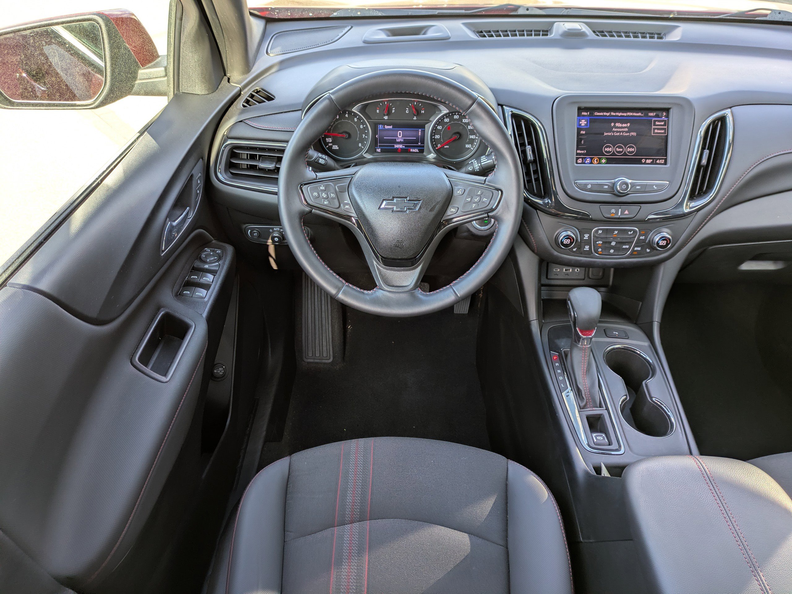 Used 2022 Chevrolet Equinox RS image 18