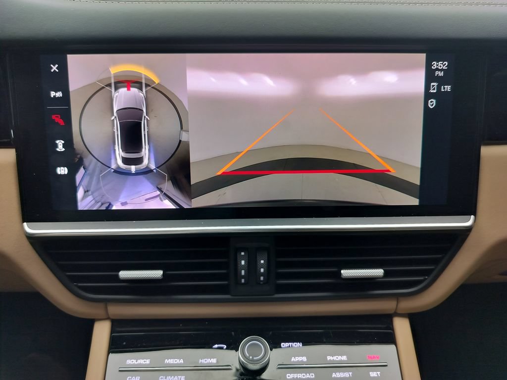 Certified 2023 Porsche Cayenne GTS AWD/4WD image 21