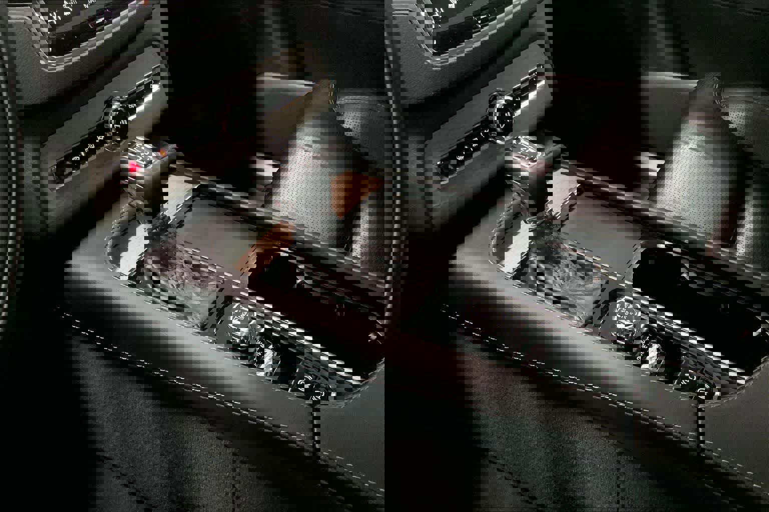 Used 2021 Volvo XC90 T6 Inscription w/ Climate Package image 16