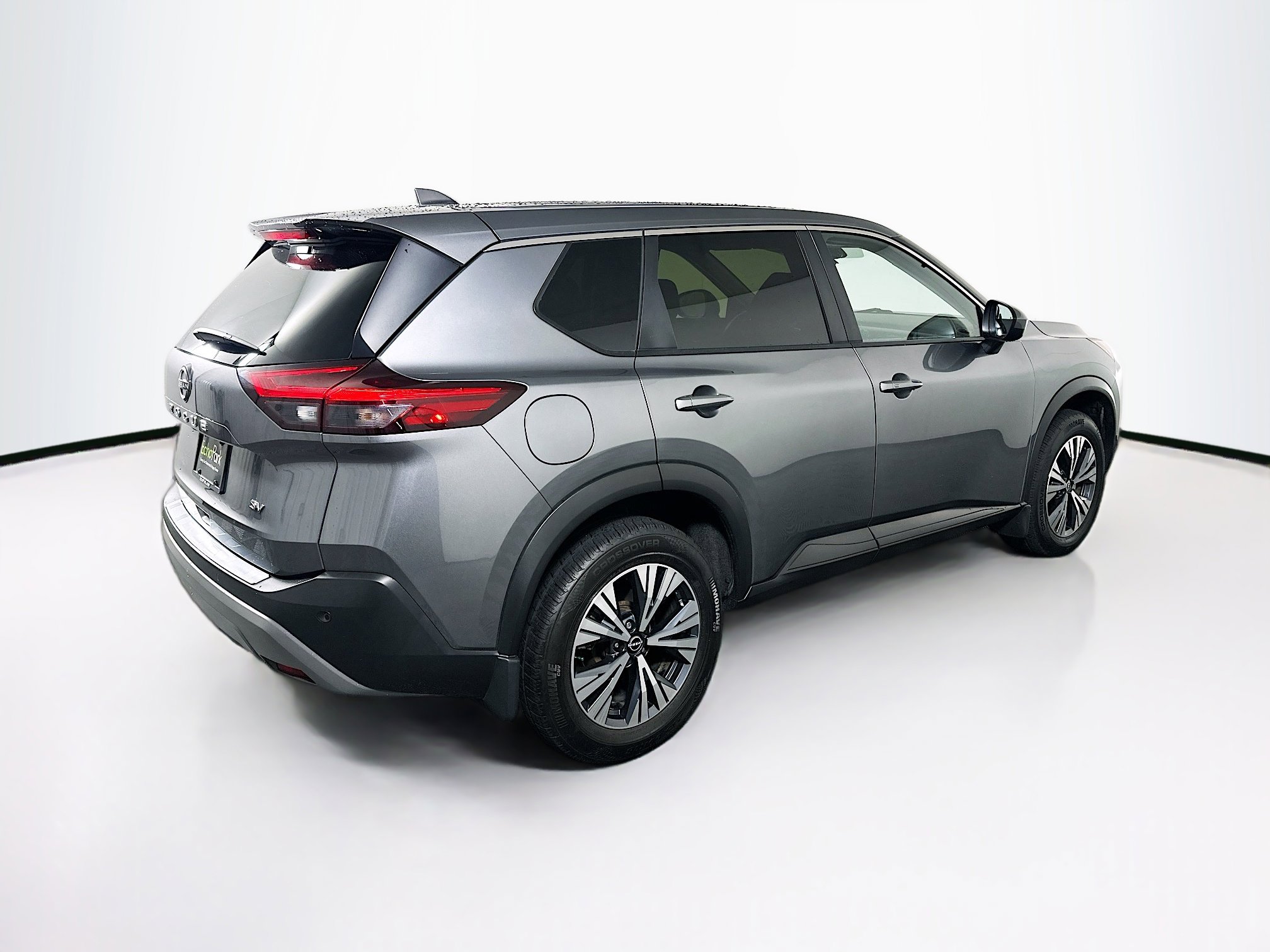 Used 2023 Nissan Rogue SV FWD image 9