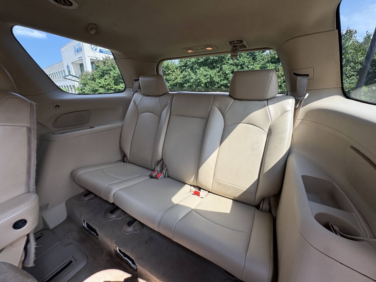Used 2007 Saturn Outlook XR w/ Premium Trim Pkg FWD image 22