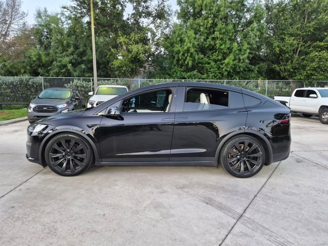 Used 2022 Tesla Model X Plaid AWD/4WD image 8