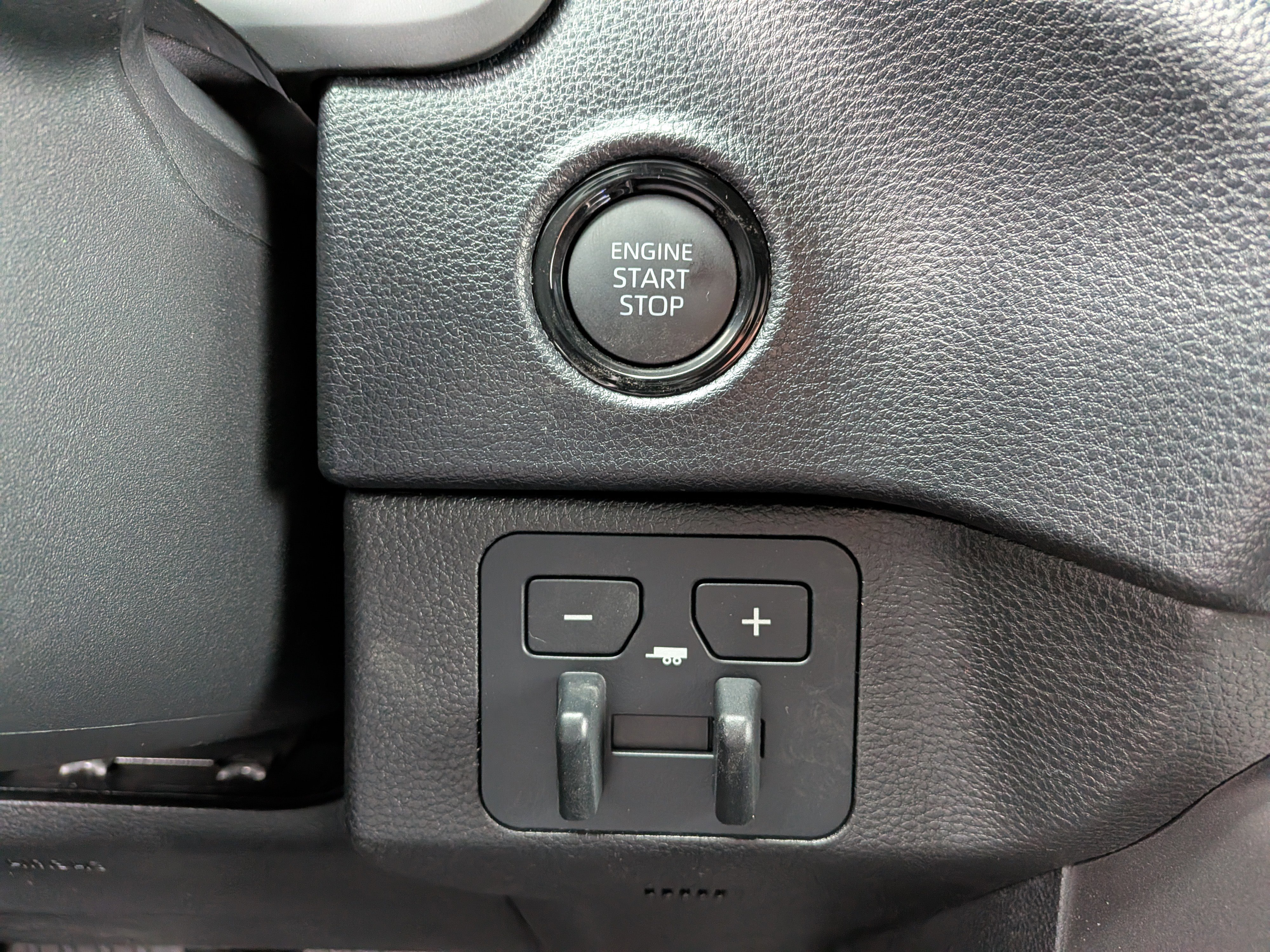 New 2026 Toyota Tundra SR5 w/ SR5 Convenience Package image 18