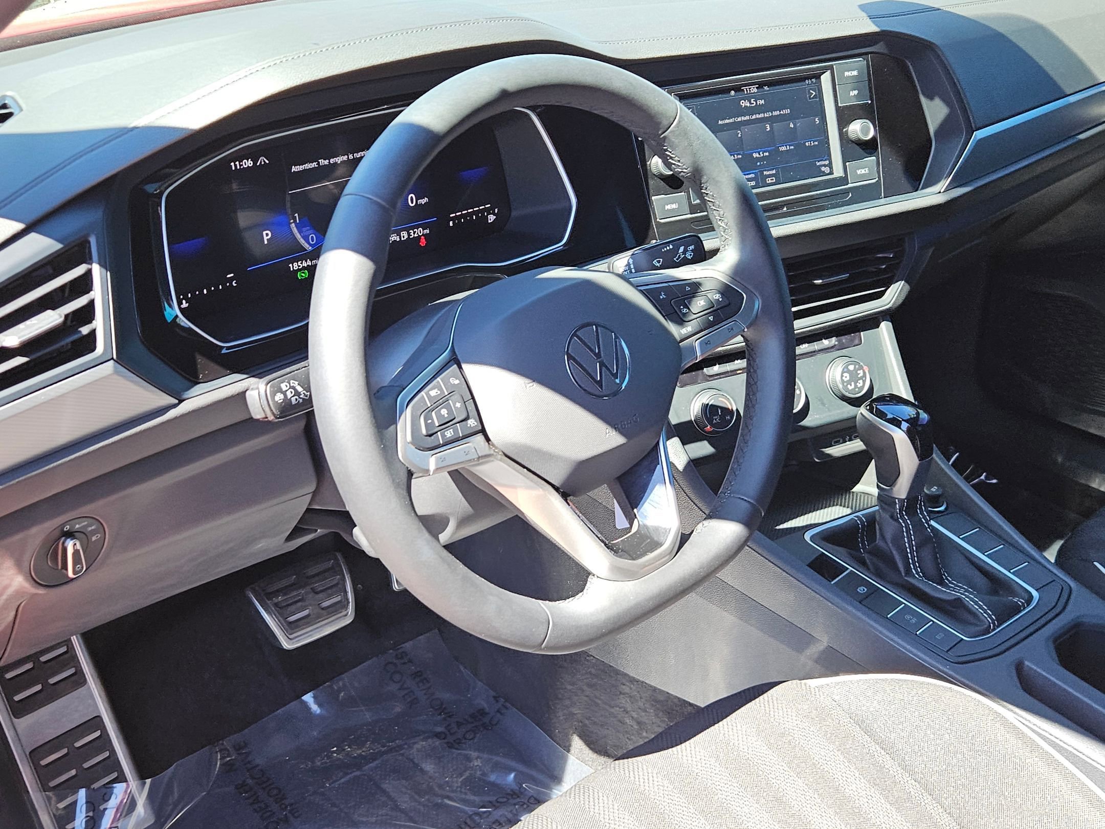 Used 2024 Volkswagen Jetta Sport image 12