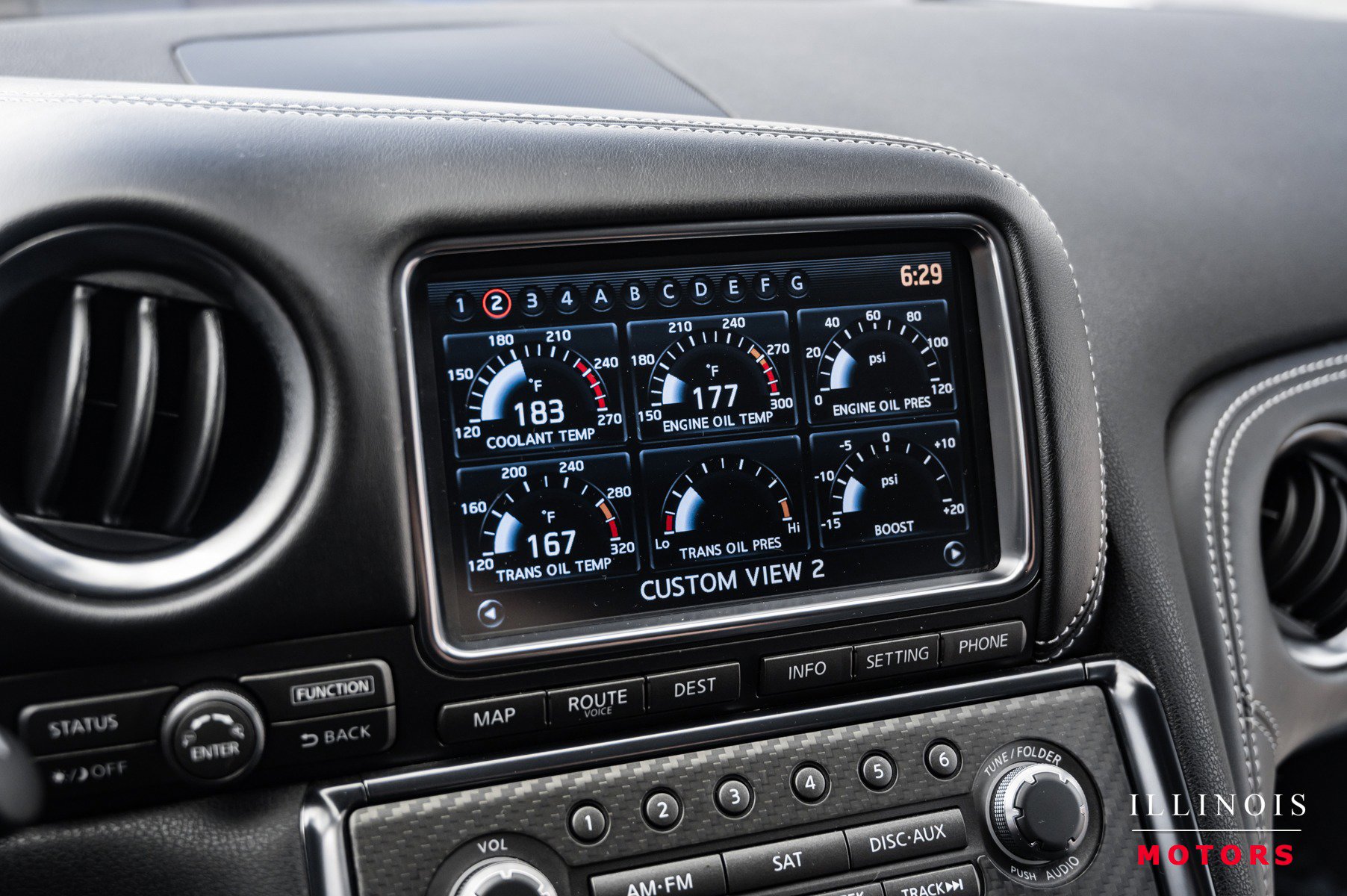 Used 2014 Nissan GT-R Premium image 25