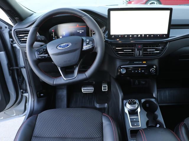 Used 2024 Ford Escape ST-Line w/ Tech Pack #1 image 17