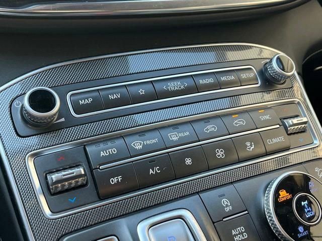 Used 2023 Hyundai Santa Fe Limited image 37