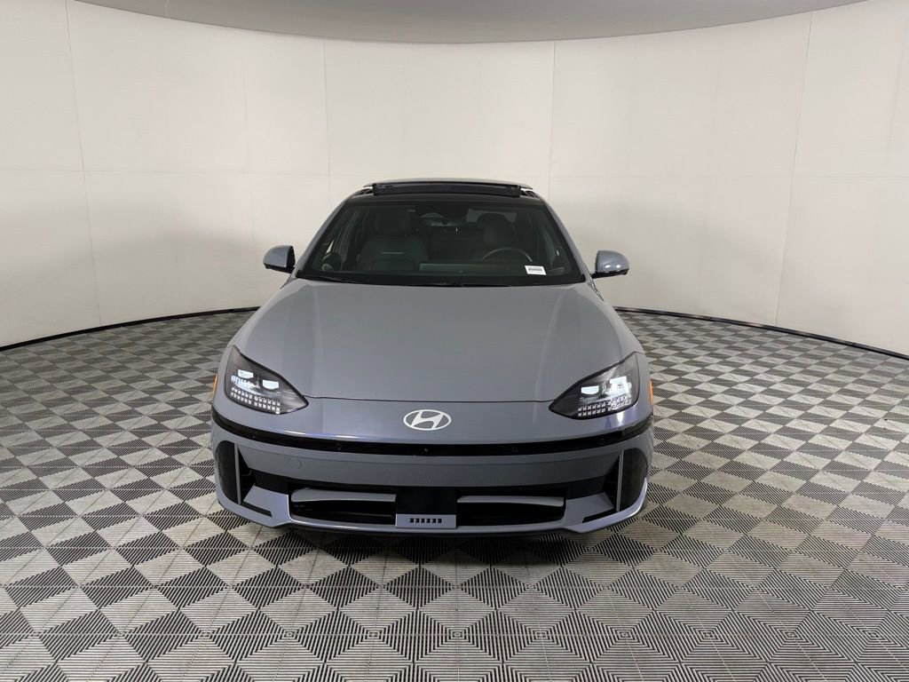 Used 2024 Hyundai Ioniq 6 Limited image 5