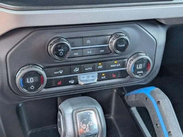 Used 2023 Ford Bronco Black Diamond AWD/4WD image 28