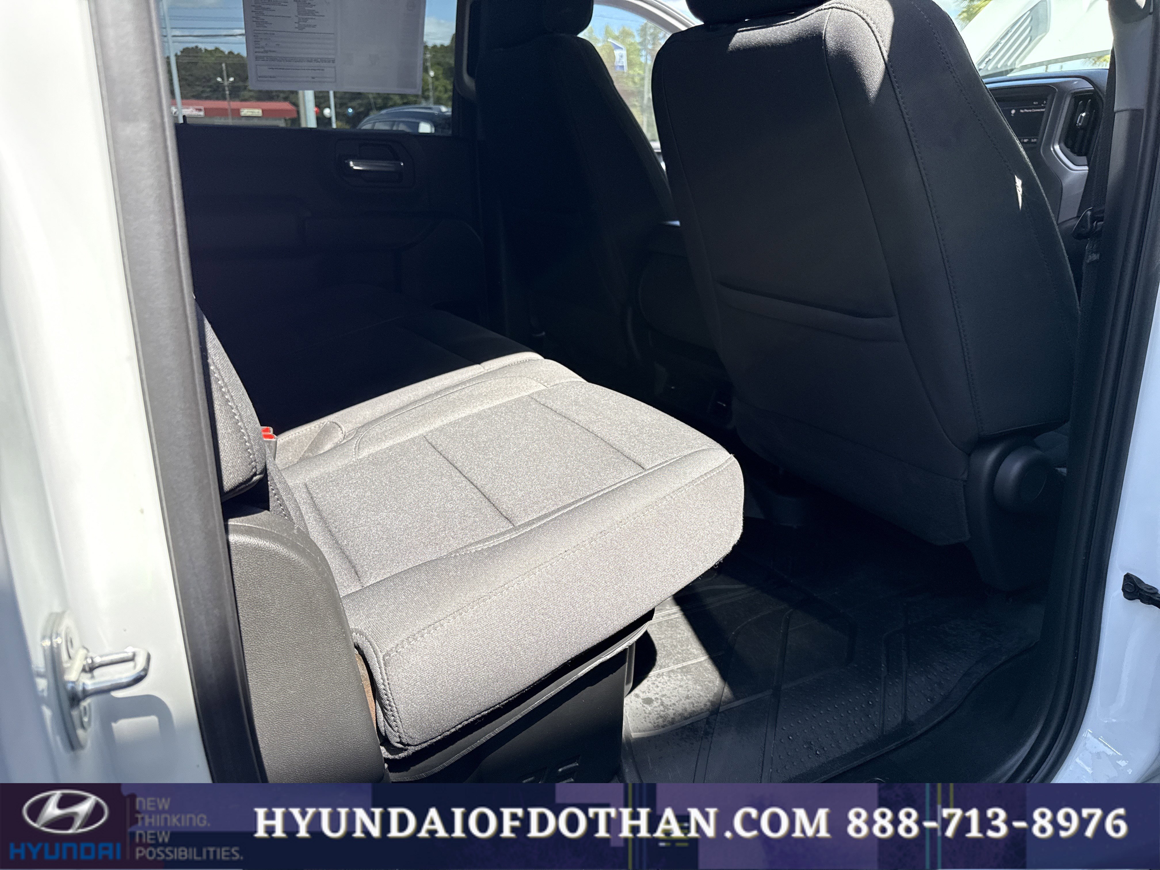 Used 2024 Chevrolet Silverado 2500 Custom w/ Custom Convenience Package image 13