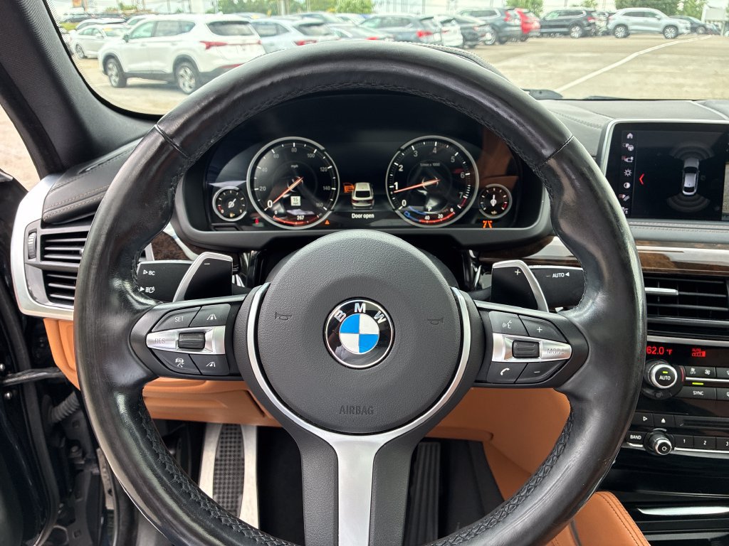 Used 2018 BMW X6 xDrive50i AWD/4WD image 14