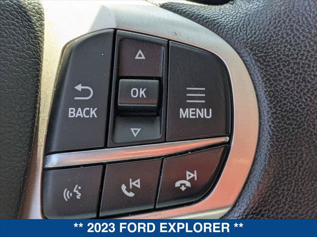 Used 2023 Ford Explorer XLT RWD image 15