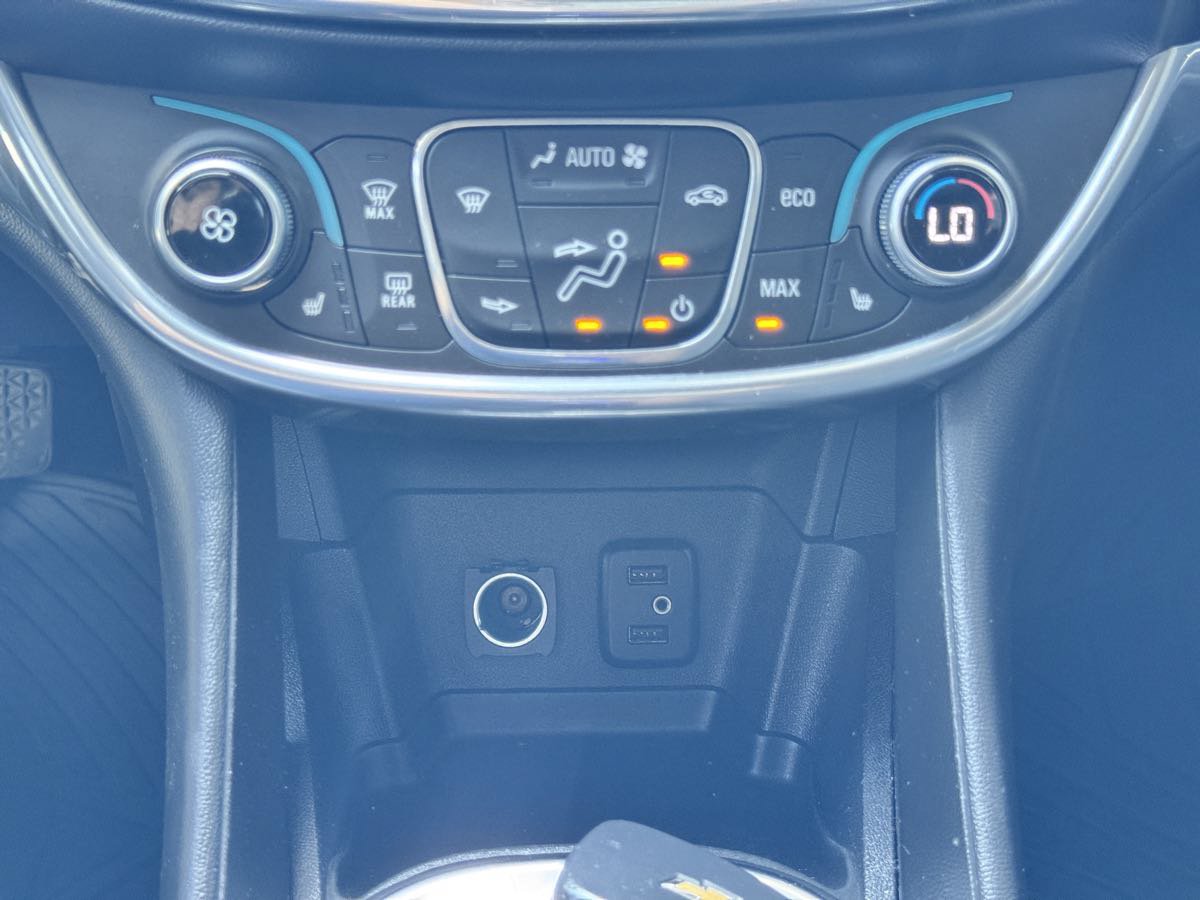 Used 2017 Chevrolet Volt Premier w/ Driver Confidence II Package FWD image 48