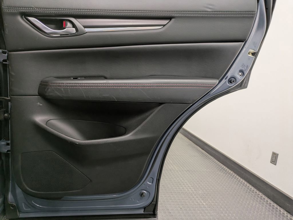 Certified 2023 MAZDA CX-5 Carbon Edition image 27